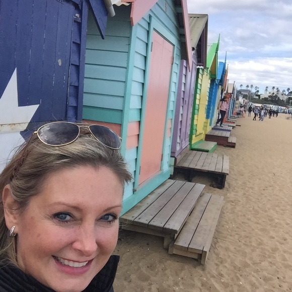 Meet your Posher, Lori - Picture 8 of 8